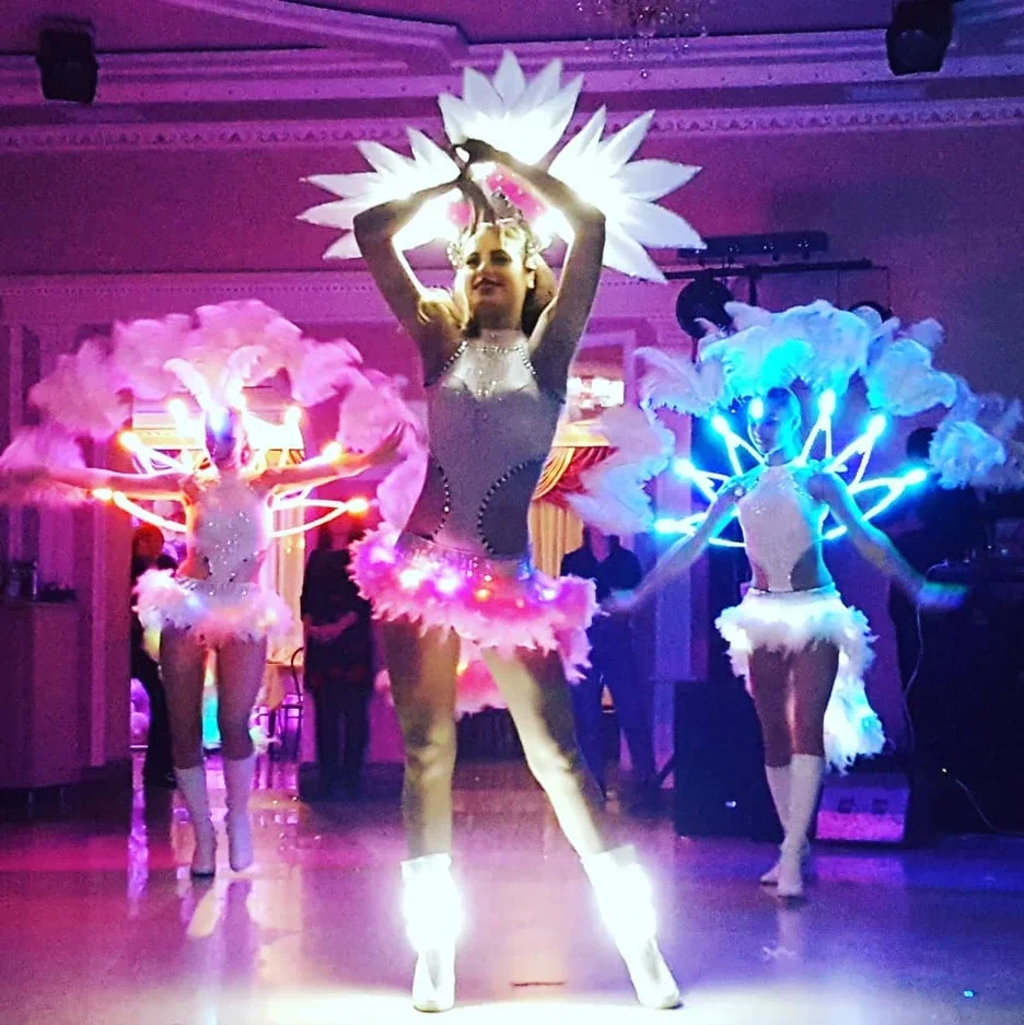 Группа Компаний «Элис-Шоу» | Шоу-балет (танцевальное шоу)Самба-Рио ...